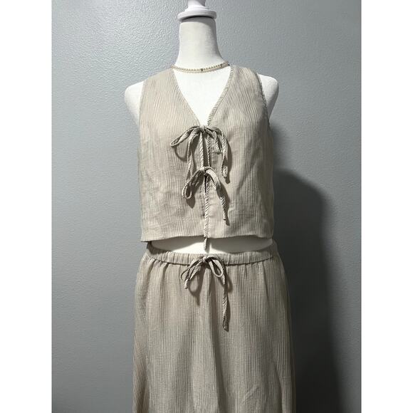 Forever 21 Ribbon Sleeve Blouse - Picture 1 of 5